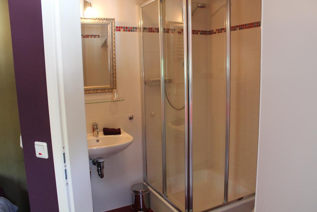 Hotel Groote Engel Emlichheim Номер фото